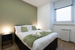 {10 minutes from centre} Free Wi-Fi & Netflix